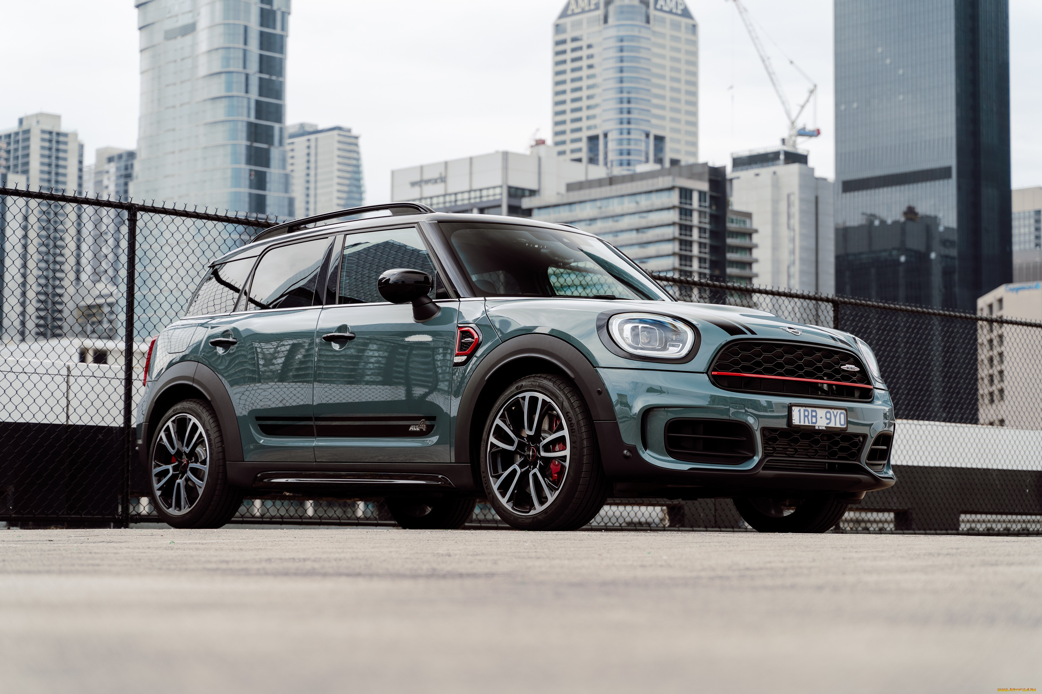 , mini